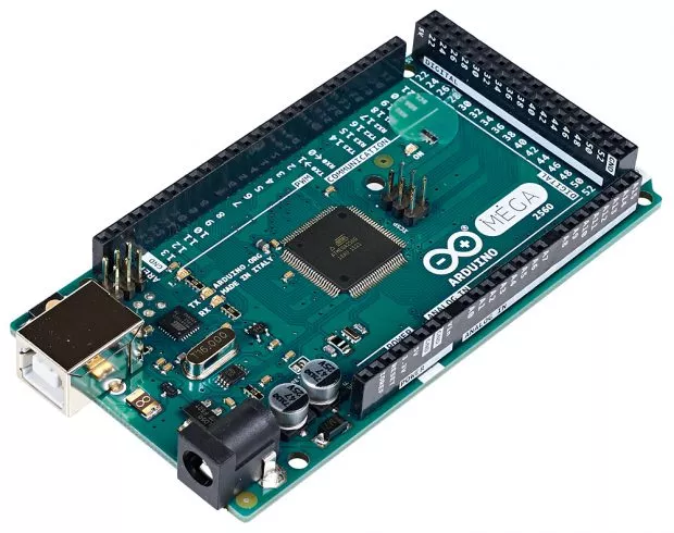 Arduino Mega 2560 на базе микроконтроллера ATmega2560