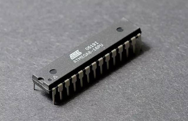 Программирование микроконтроллеров Atmel (Micro chip)