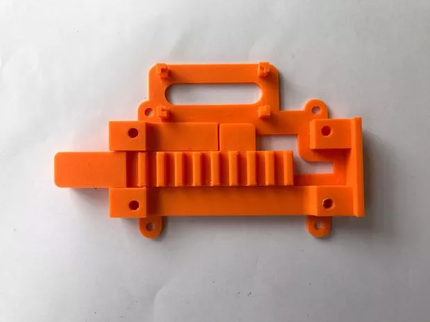 Шаг 3: Сборка 3D-печатных частей